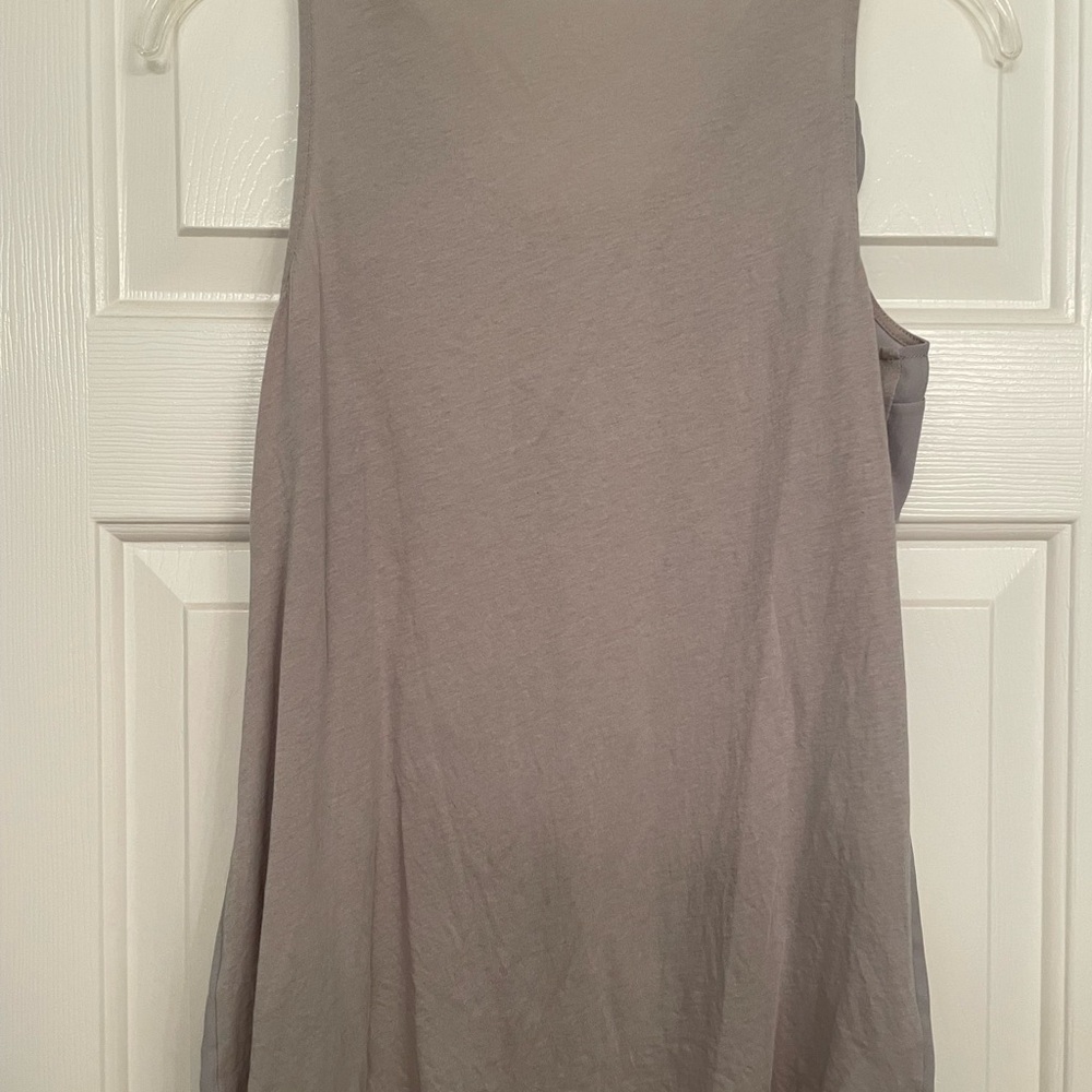 LOFT Ruffle Gray Blouse - Picture 3 of 3